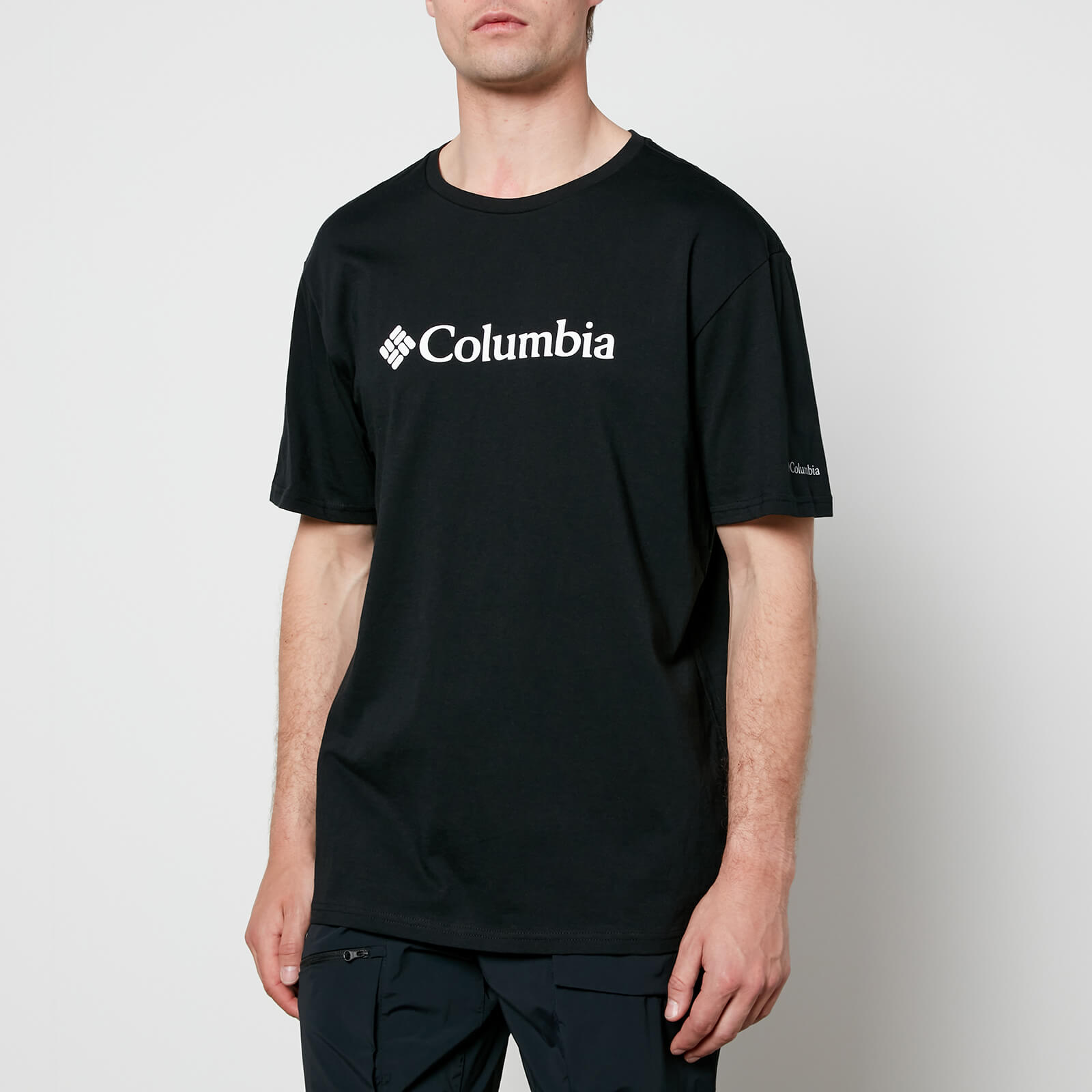 Columbia Men's Basic Logo T-Shirt - Black - S von Columbia