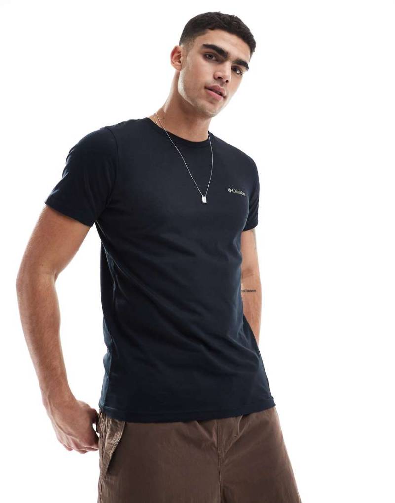 Columbia - Rapid Ridge II - T-Shirt in Schwarz mit Grafikprint auf dem Rücken von Columbia