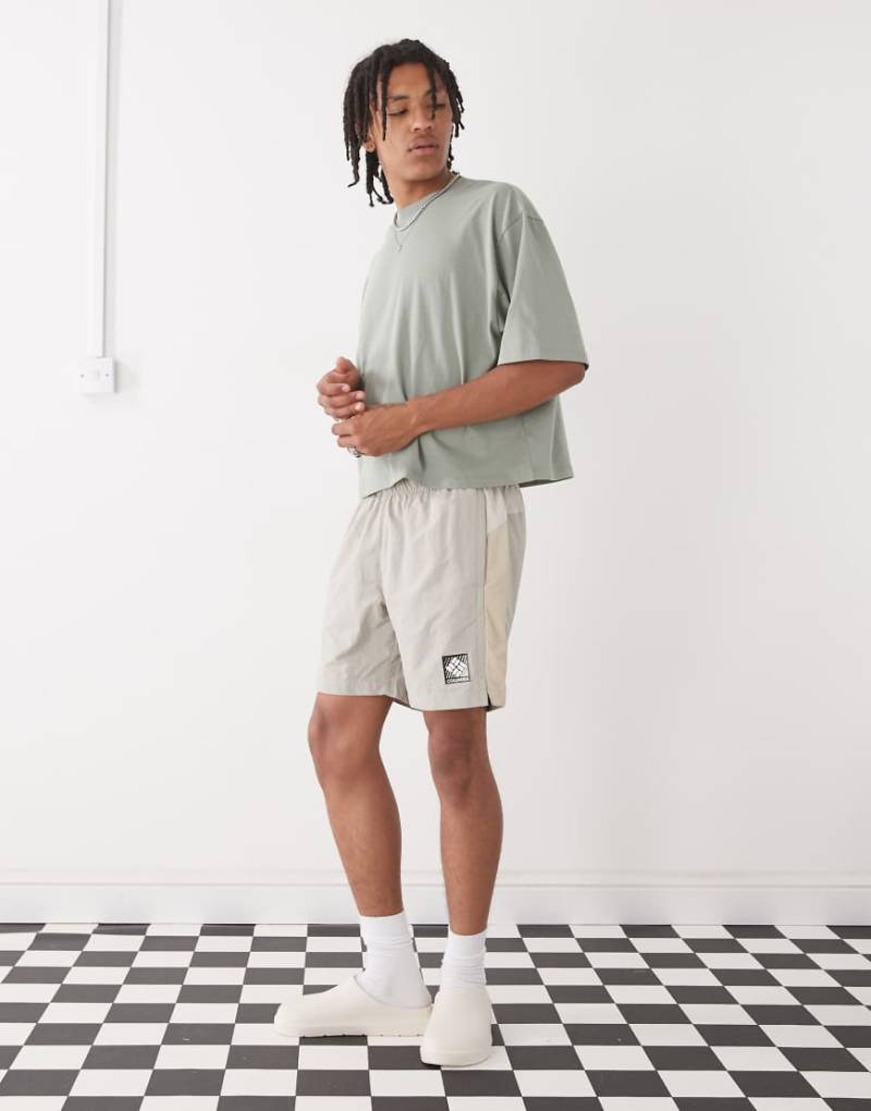 Columbia - Reventure - Shorts in Beige-Neutral von Columbia