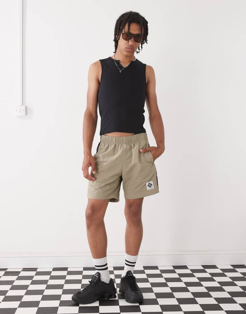Columbia - Reventure - Shorts in Khaki-Grün von Columbia