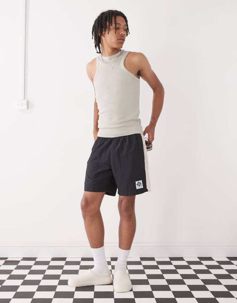 Columbia - Reventure - Shorts in Schwarz von Columbia