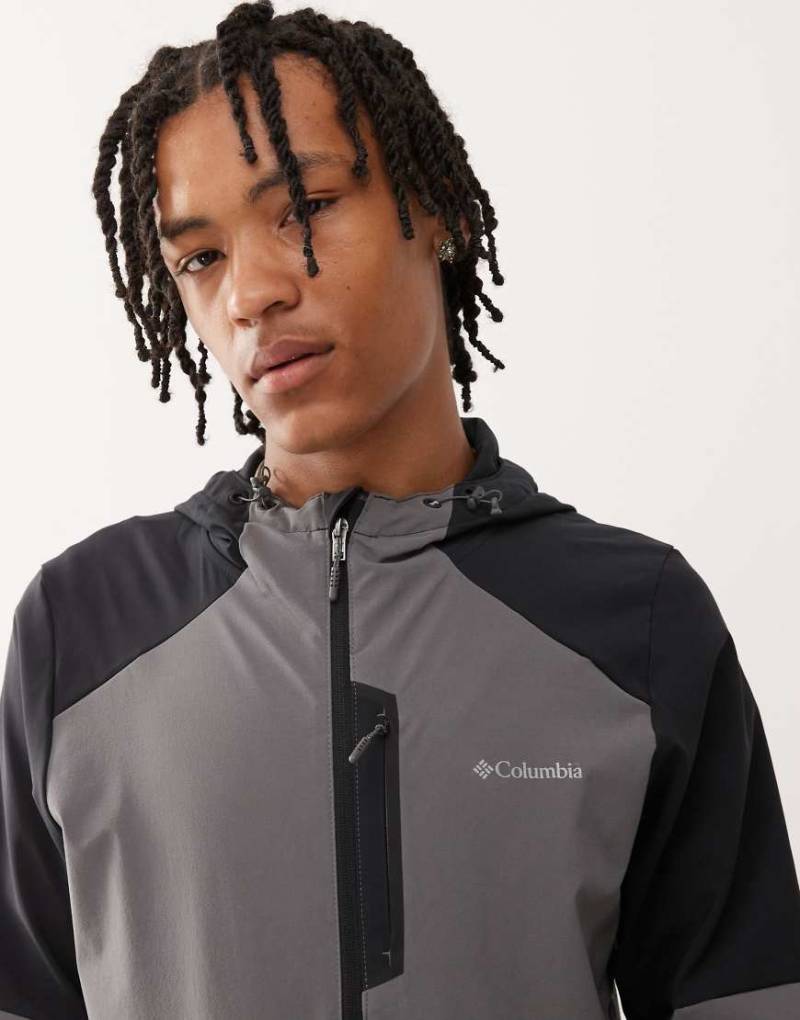 Columbia - Tech - Softshell-Kapuzenjacke in Grau und Schwarz von Columbia