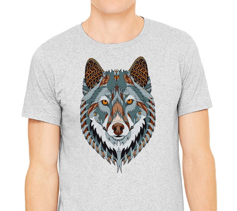 Wolf-T-Shirt, Grau-T-Shirt, Mannes T-Shirt, Bild Von Einem Wolf Auf Sportlich Grau T-Shirt Gedruckt von ComfyLine