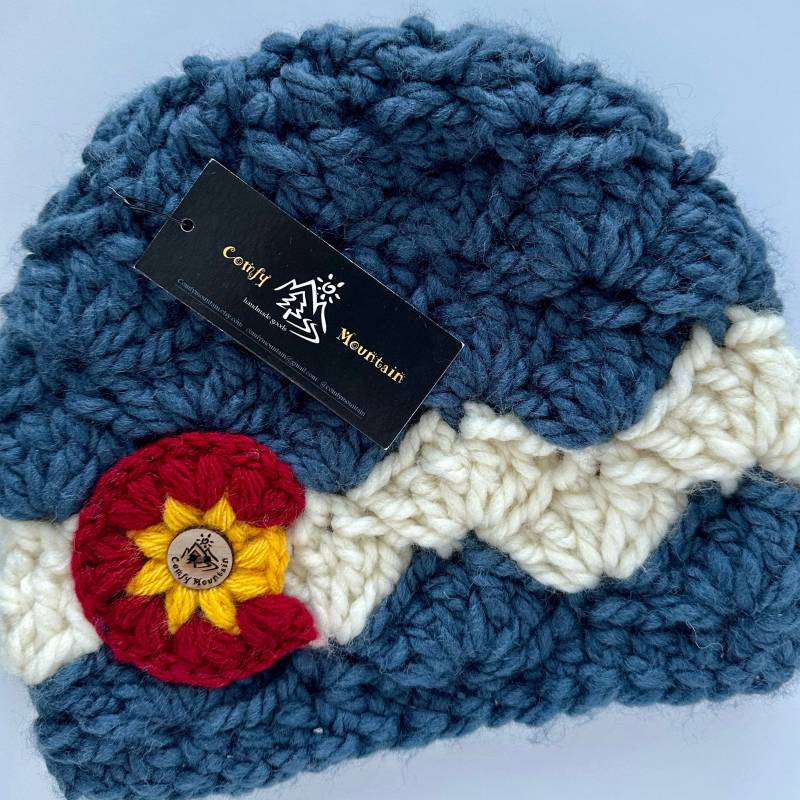 Handgemachte Colorado Flagge Beanie Wolle-Mischung Gipfel-stil von ComfyMountain