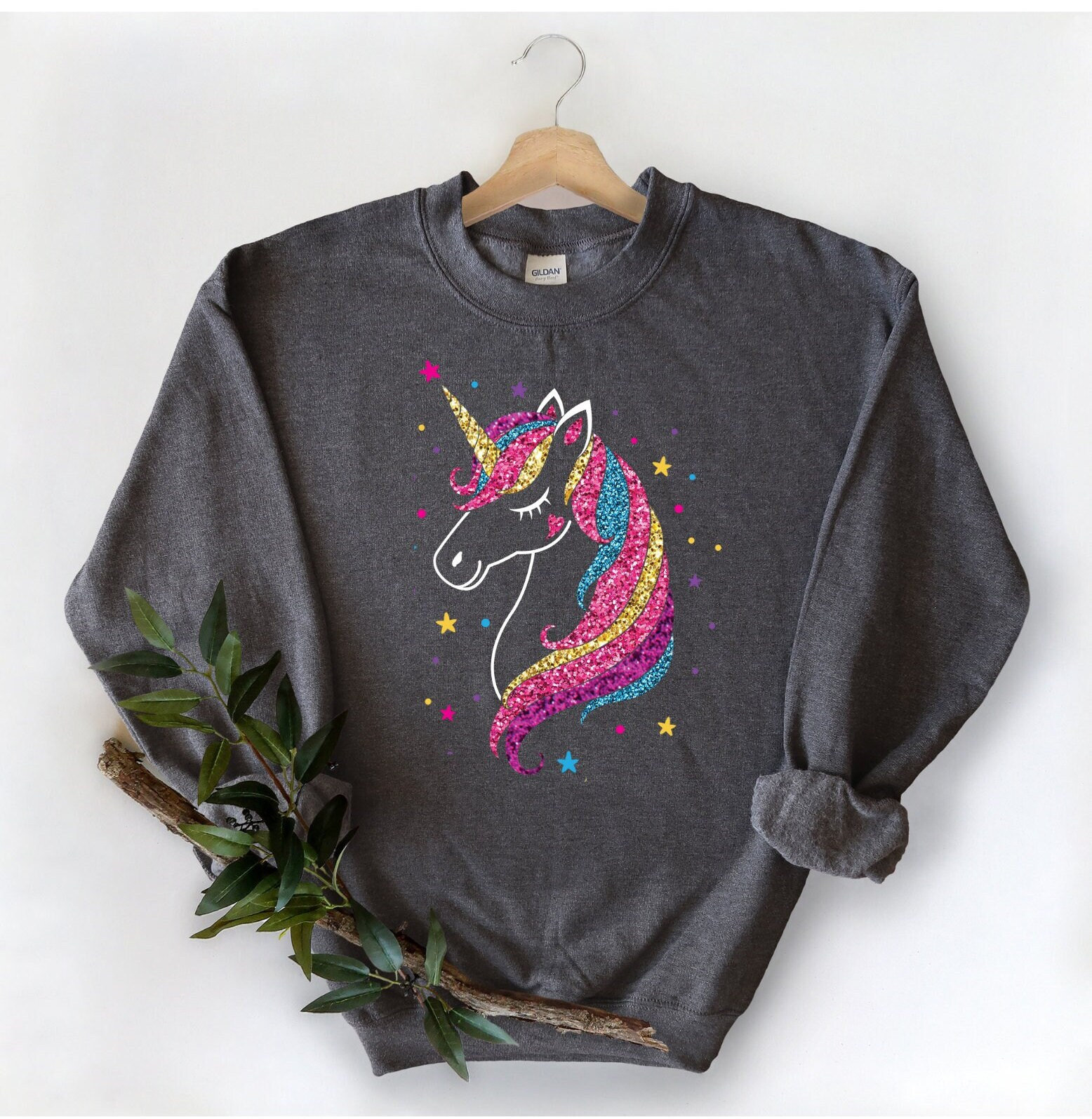 Glitzer Einhorn Sweatshirt, Geburtstagsshirt, Mädchen Shirt, Geburtstag Geschenk, Geburtstagspullover Mädchen, Süßer Hoodie von ComfyShirtsUS