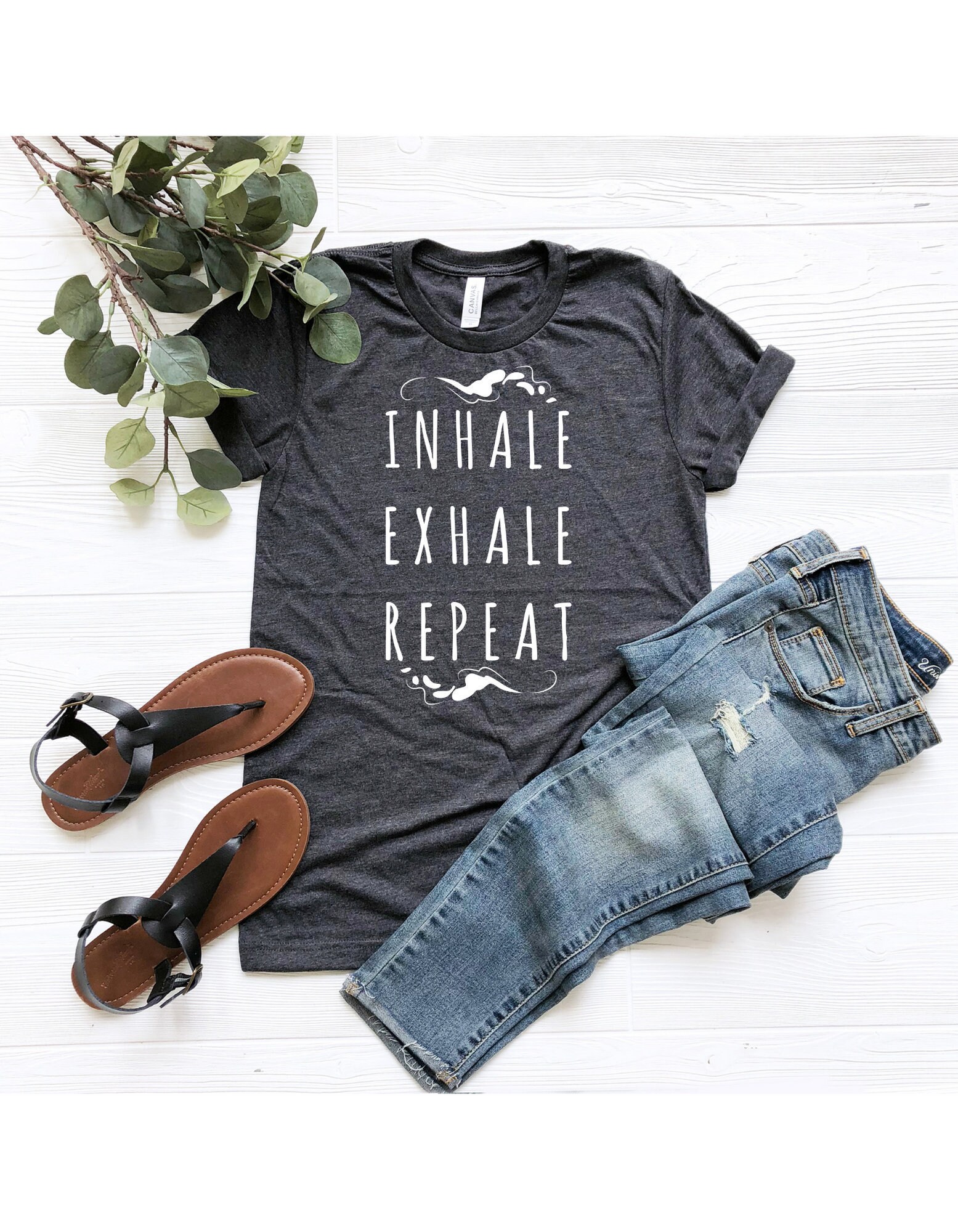 Inhale Exhale Repeat Shirt, Breath Deep Breathe Shirts, Yoga T-Shirt, T Just Shirt Für Frauen von ComfyShirtsUS