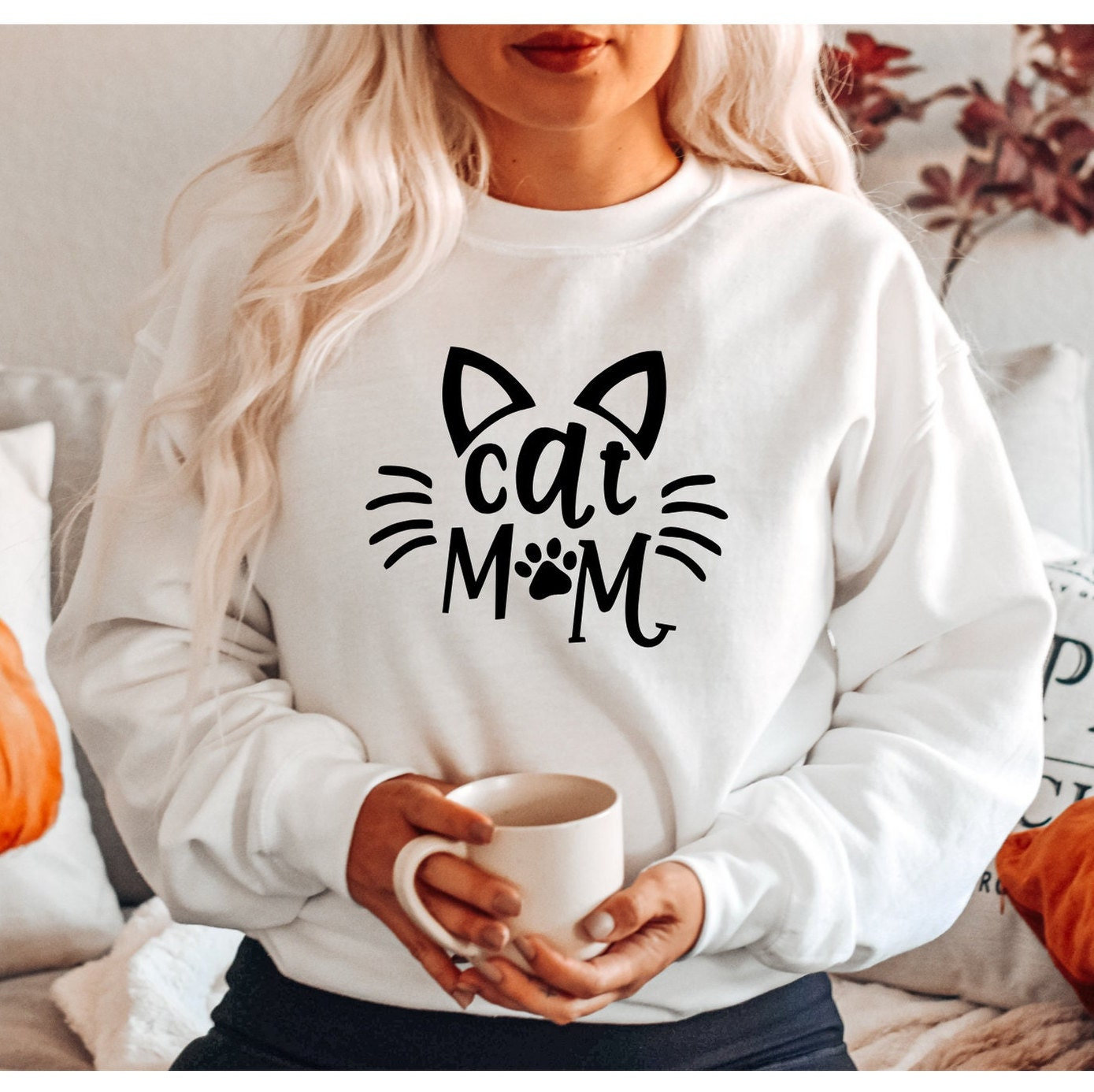 Katzen Mama Sweatshirt, Pullover, Katzenliebhaber Hoodie, Geschenk Für Katzenmama, Katzenshirt, Katzenbesitzer Shirt, T-Shirt von ComfyShirtsUS