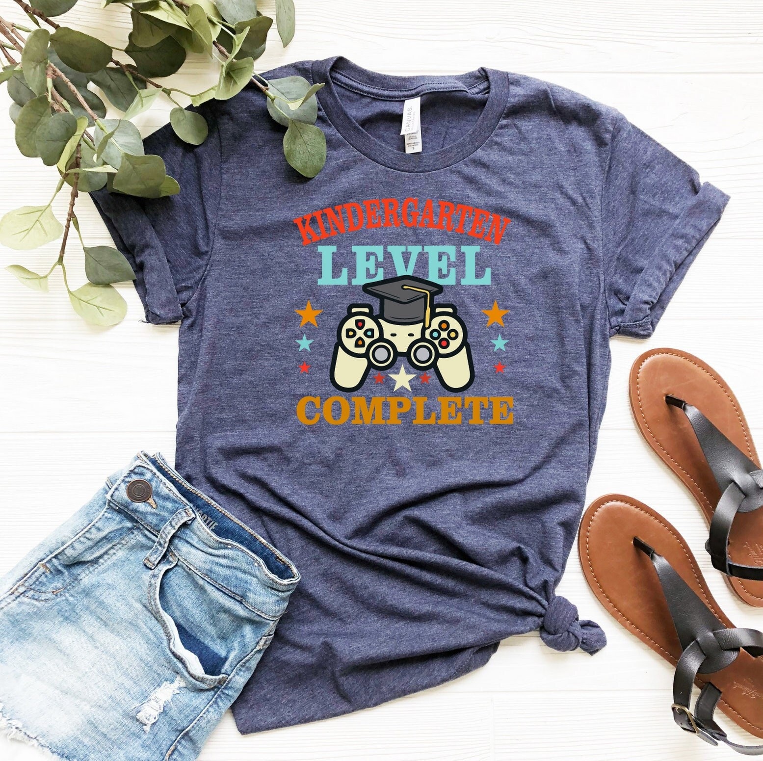 Kindergarten Level Komplettes Gamer Abitur Shirt, Videospiele Abschluss Lustiges T-Shirt, Junge Kinder Shirt Geschenk von ComfyShirtsUS