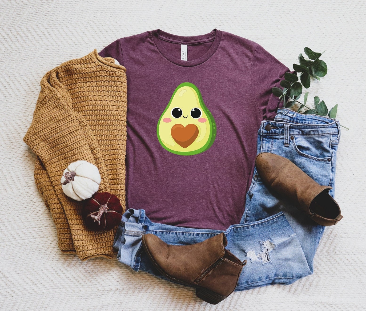 Lustiges Avocado Shirt, Süßes T-Shirt, Veganes Vegetarisch Baby Geschenk, Vegane Geschenke, Geburtstagsshirt von ComfyShirtsUS