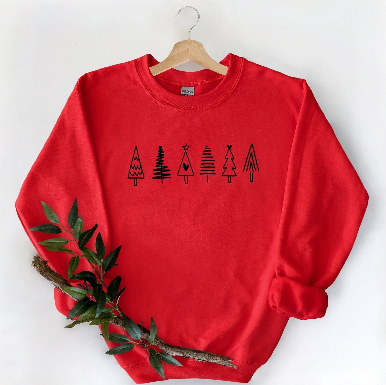 Weihnachtsbaum Sweatshirt, Weihnachtsshirt Für Frauen, Weihnachtspullover, Weihnachtsgeschenk Weihnachtsshirt, T-Shirt von ComfyShirtsUS