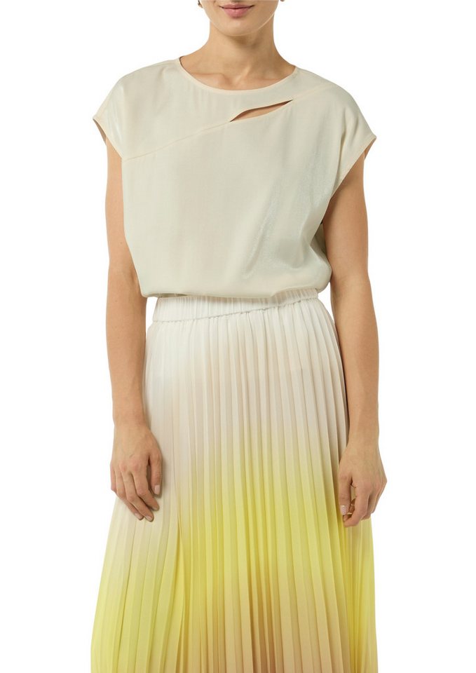 comma T-Shirt mit Ausschnitt an der Front von comma