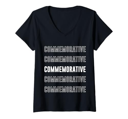 Damen Gedenkstätte T-Shirt mit V-Ausschnitt Damen Gedenkstätte T-Shirt mit V-Ausschnitt von Commemorative Apparel