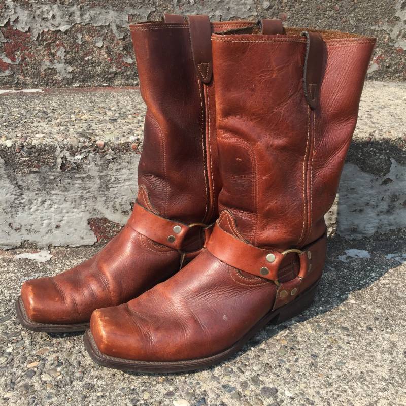 Vintage Bronco Braun Ledergeschirr Western Work Biker Boots Herren Größe 10, 5 Pull On von CommonThreadClothing