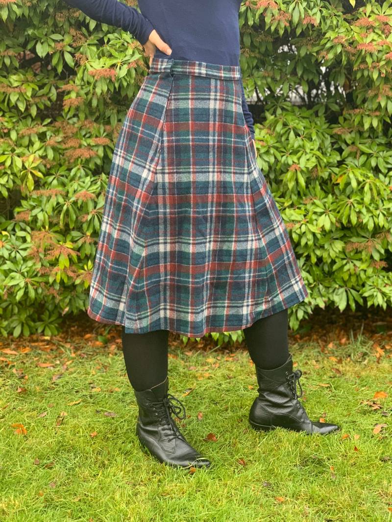 Vintage Pendleton Grün Und Rot Kariert Wollrock Damen Größe Klein von CommonThreadClothing