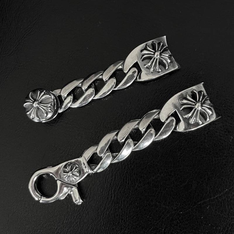 Ch Style Uhrenarmband, Poliertes Silber Uhrenarmband Chromband, Vintage Gothic Biker Design von ComoAtelier