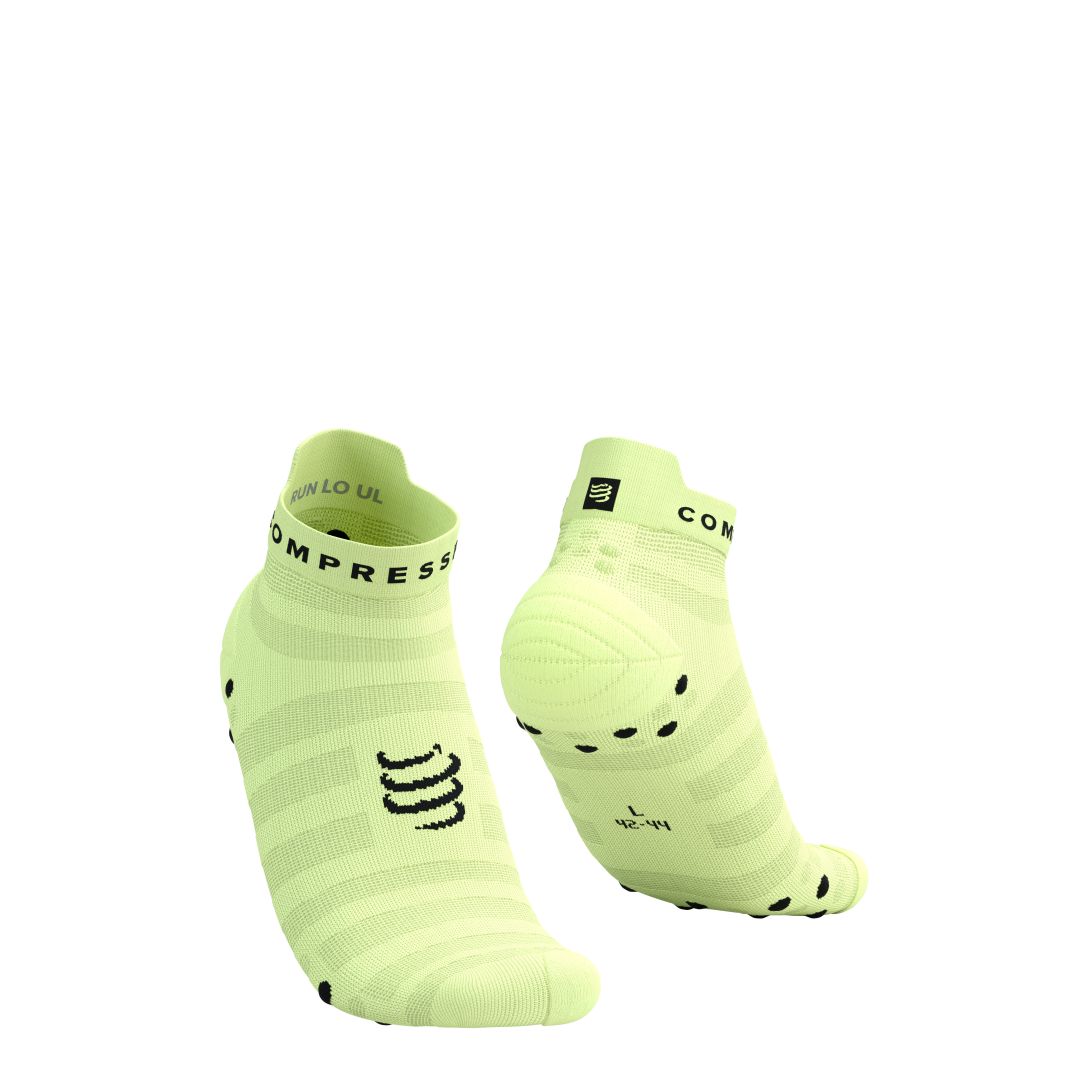 Pro Racing Socks v4.0 Ultralight Run Low L von Compressport