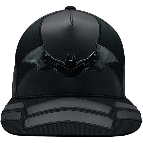 Concept One Unisex Dc Comics The Batman Dad Hat, Armor Design Baseball Cap with Flat Brim Baseballkappe, Schwarz, Einheitsgröße von Concept One