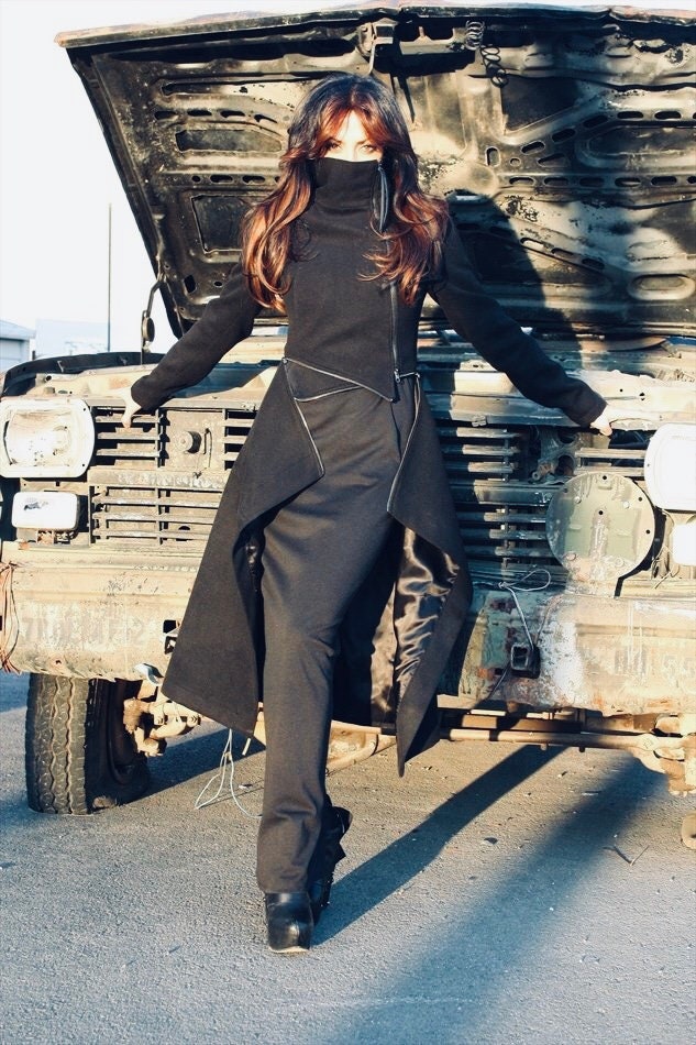 Langer Schwarzer Kaschmir-Woll-Wintermantel Für Damen - Handgefertigter, Wandelbarer Mantel Eleganter Business-stil , Conceptbg von ConceptBG