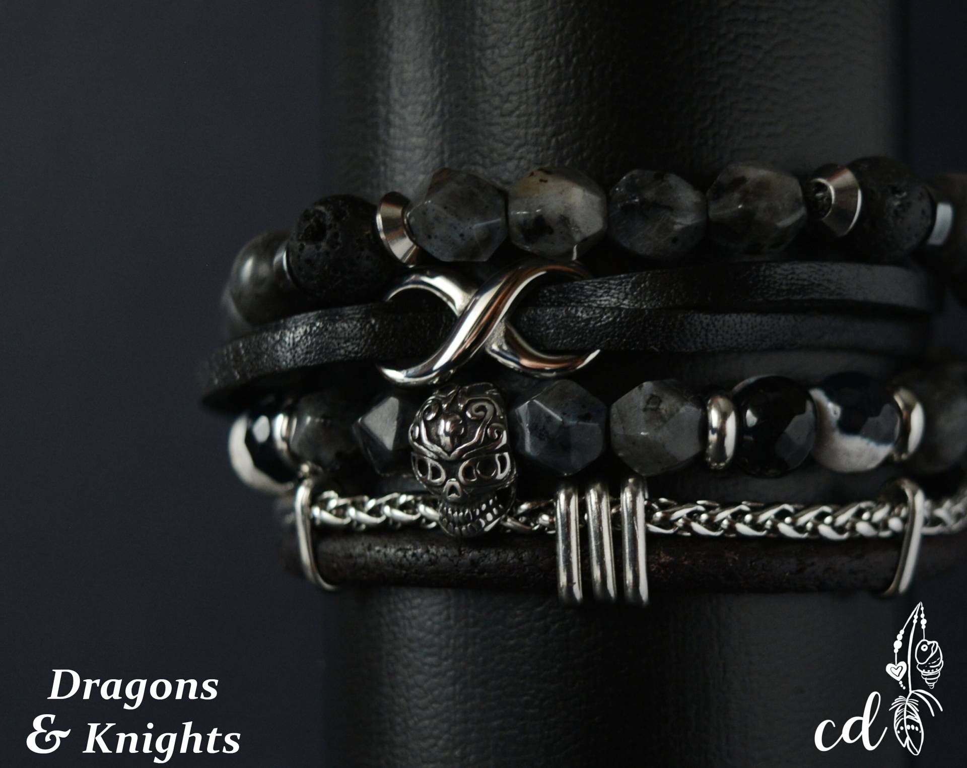 Herren Edelstahl Sugar Skull Armband Set, Leder & Lavastein von ConceptualizeDesign