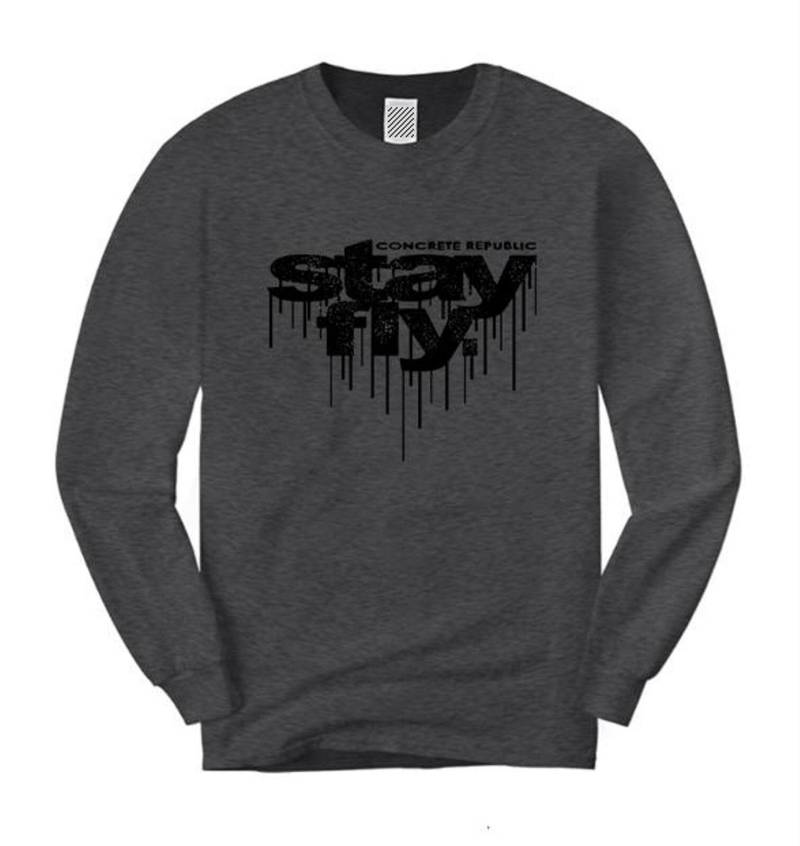 Herren Langarm "Stay Fly' Tropfende Tinte Graffiti Tag/Hip Hop Stil Grafik T-Shirt | Größe Sm-4xl von ConcreteRepublicNYC