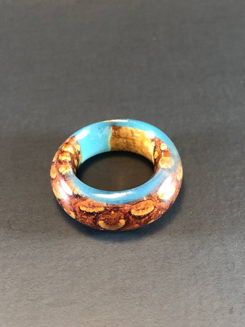 Blau Pinecone Ring | Us Größe 5.5 von ConeCentric