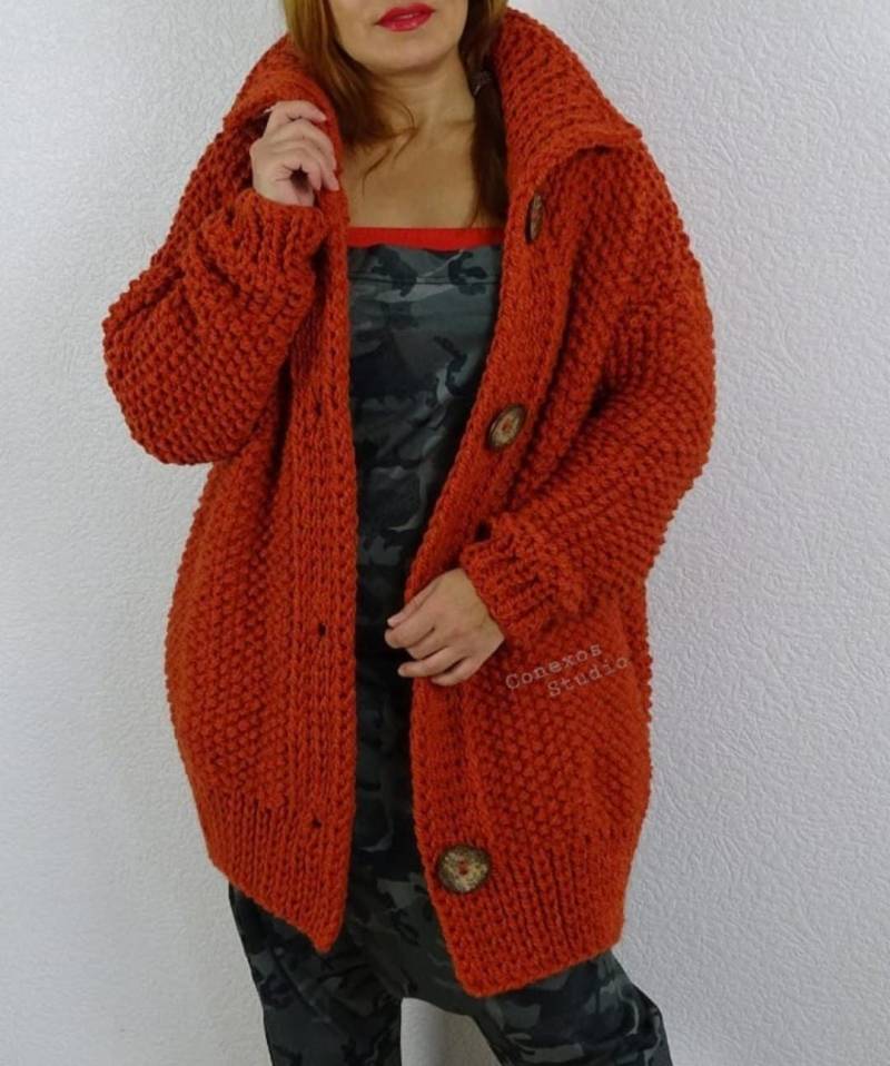 Handgestrickte Oversized Boho Style Strickjacke Alpaka Wolle Langer Mantel Rust Orange Knit Lockere Passt Jacke Made To Order Geschenkideen von ConekkosStudio