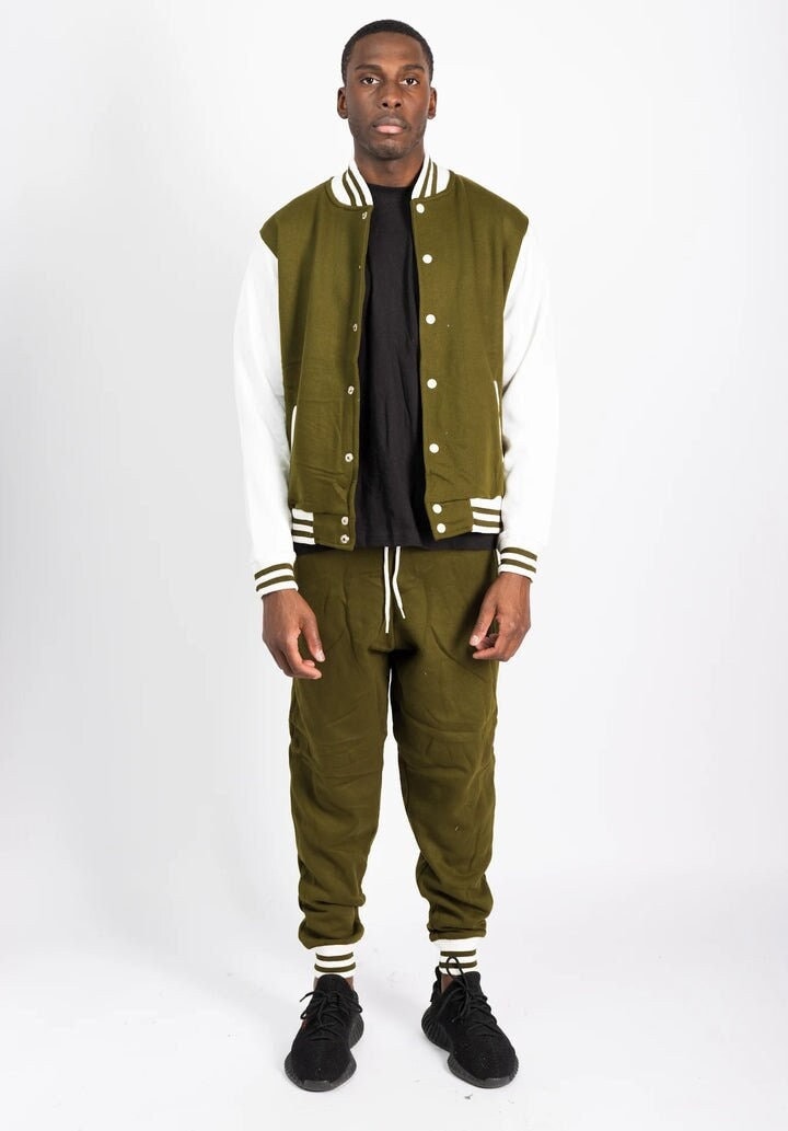 Unisex Varsity Jacke Style Jogger Sweatsuit Set Geschenk Für Sie Oder Ihn Trainingsanzug von ConnectedClothingUsa