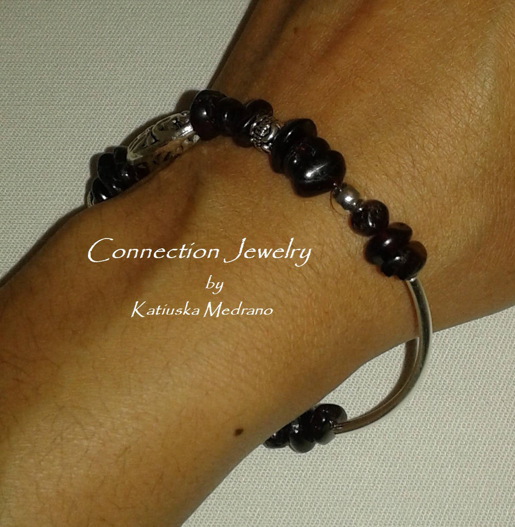 Aphrodisiakum Armband Granat Mala Natürliche Edelstein Spiritueller Boho Schmuck Versandfertig von ConnectionJewelry