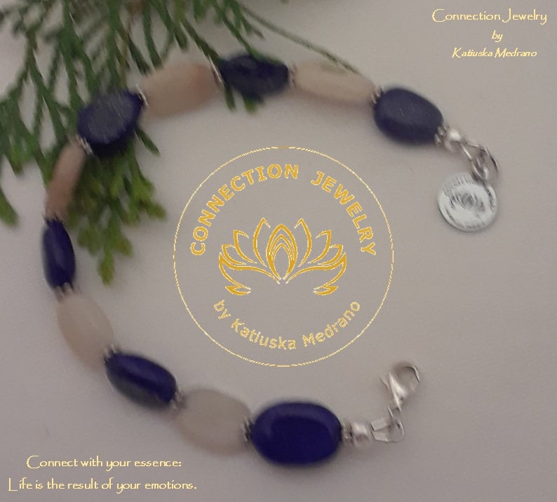 Blau Ligth Armband Grau Quarz Lapis Lazuli Stein Sterling Silber Marine Geburtstag Geschenk Für Mama Schmuck Handmade von ConnectionJewelry