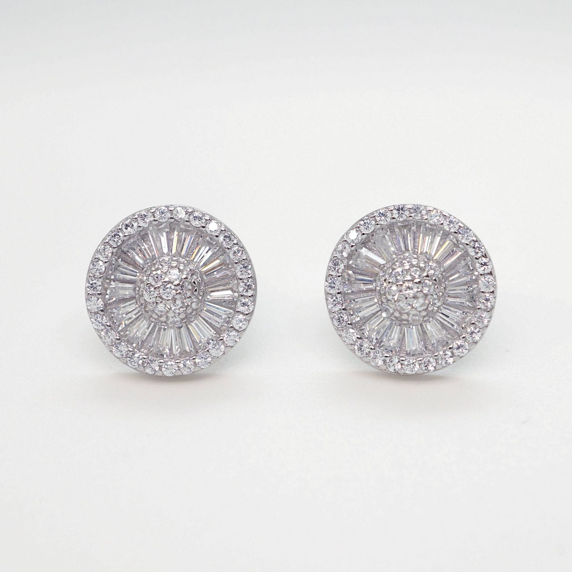 sterling Silber Cz Baguette Ohrring sterling Silber Cz Baguette Ohrring von ConnieMoonJewelry