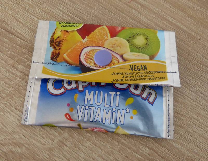 Geldbeutel Aus Getränkepacks "Multi Vitamin" Geldbeutel Aus Getränkepacks "Multi Vitamin" von ConnysKleineNaehwelt