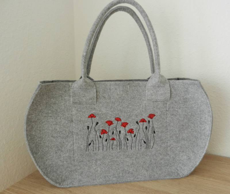 Shopper Filztasche "Rote Mohnblume" von ConnysKleineNaehwelt