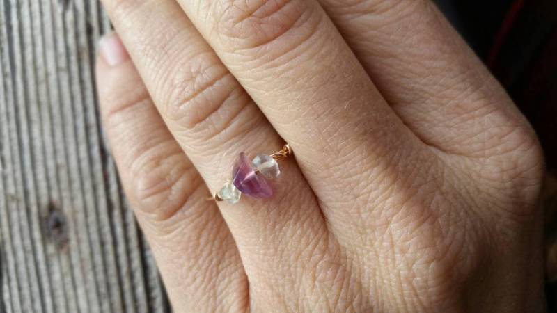 Fluorit Kristall Ring - Auf Bestellung, Benutzerdefinierte Ringe, Ring, Zierlicher Stapelbarer Midi Bronzering, Aus Sterlingsilber von ConstantRuckus