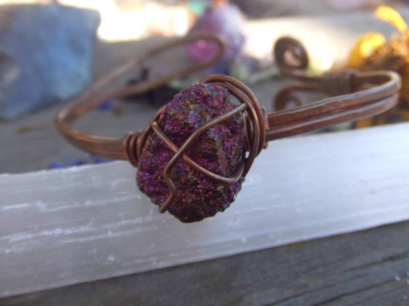 Peacock Ore Chaco Pyrit Manschette Armband Roh Rein Natürlicher Hochwertiger Kristall Draht Gewickelt Hand Oder Arm Band Peacock Ore Chaco Pyrit Manschette Armband Roh Rein Natürlicher Hochwertiger Kristall Draht Gewickelt Hand Oder Arm Band von ConstantRuckus