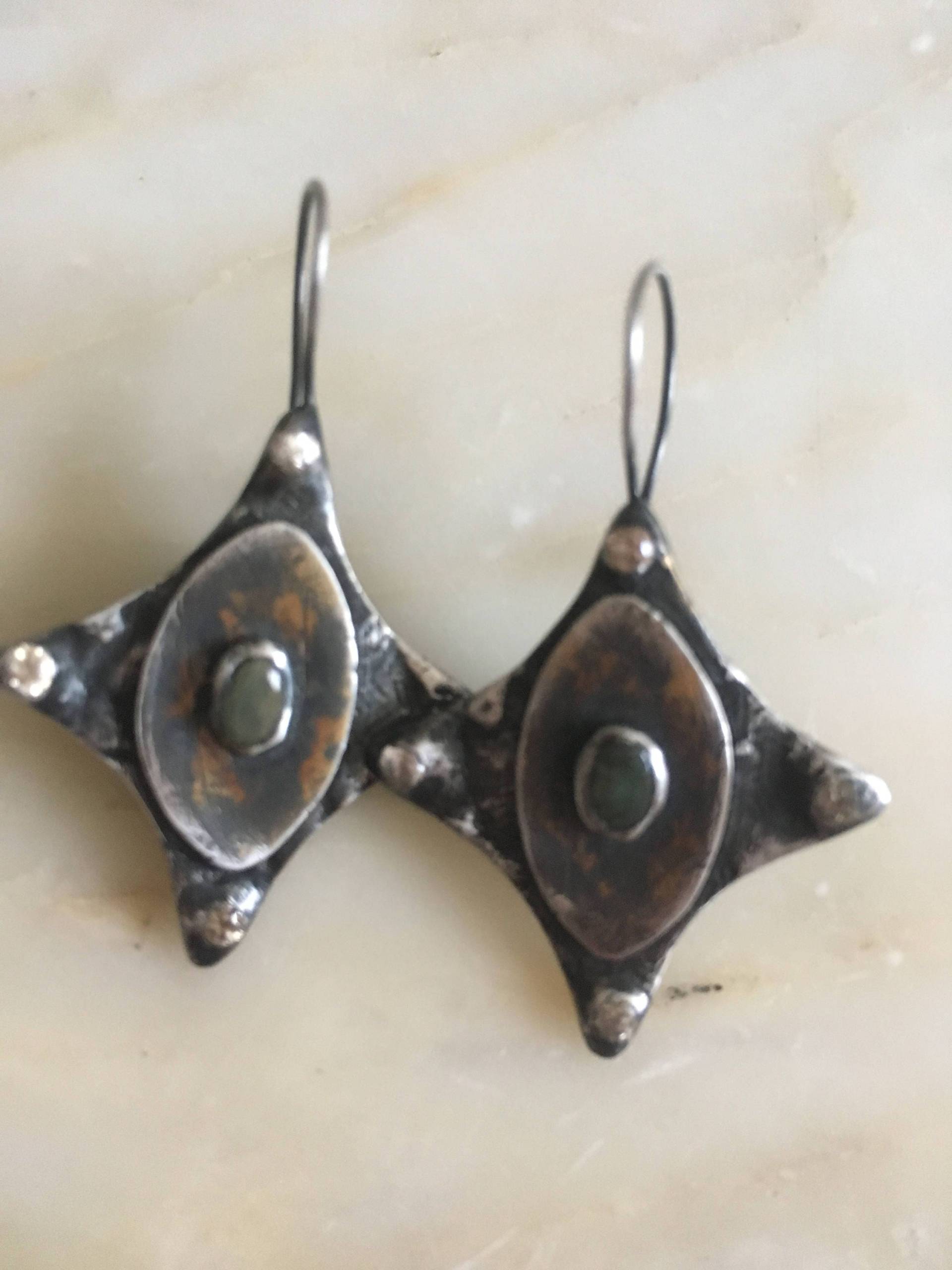 Feine Silber Und Smaragd Ohrringe Feine Silber Und Smaragd Ohrringe von ConteJewelryDesigns