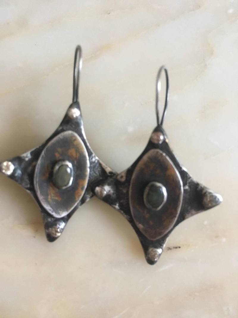 Feine Silber Und Smaragd Ohrringe Feine Silber Und Smaragd Ohrringe von ConteJewelryDesigns