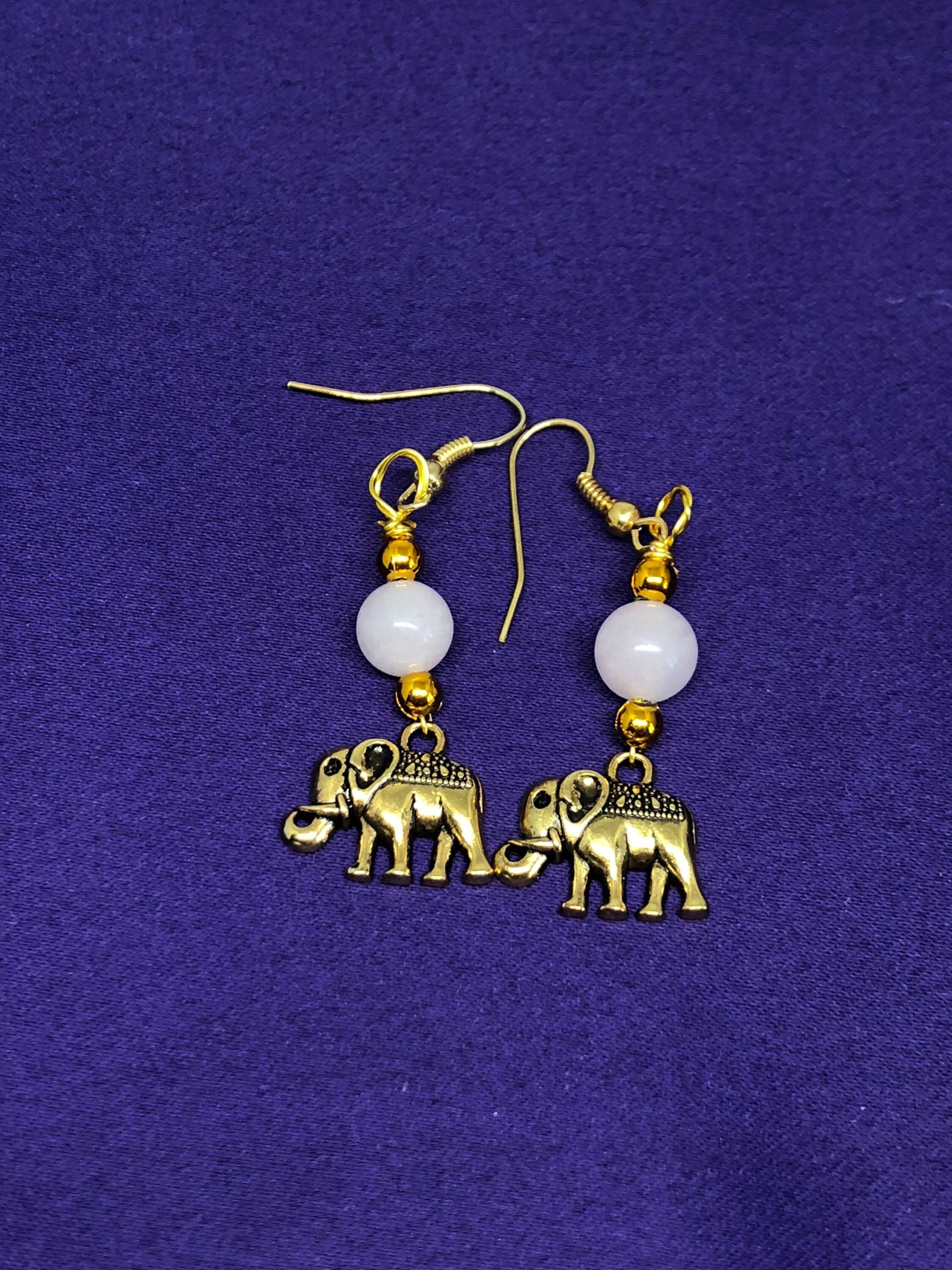 Elefant Ohrringe Dschungel Schmuck Rose Quarz Silber Tier Liebhaber Lucky Elephant Elefant Ohrringe Dschungel Schmuck Rose Quarz Silber Tier Liebhaber Lucky Elephant von ContinentClo