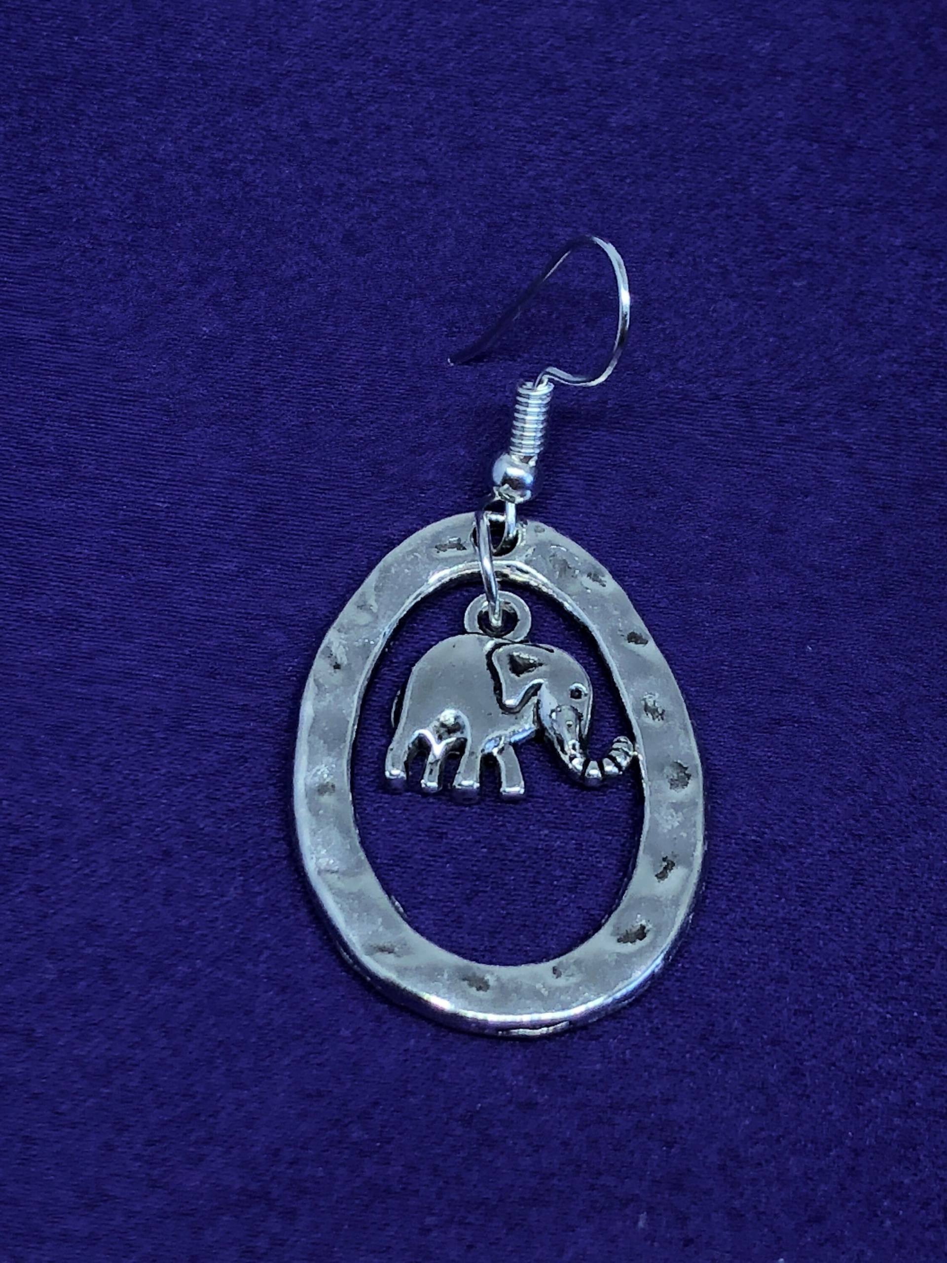 Elefant Ohrringe Kristall Rosenquarz Silber Schmuck Heilkristall Elefant Ohrringe Kristall Rosenquarz Silber Schmuck Heilkristall von ContinentClo