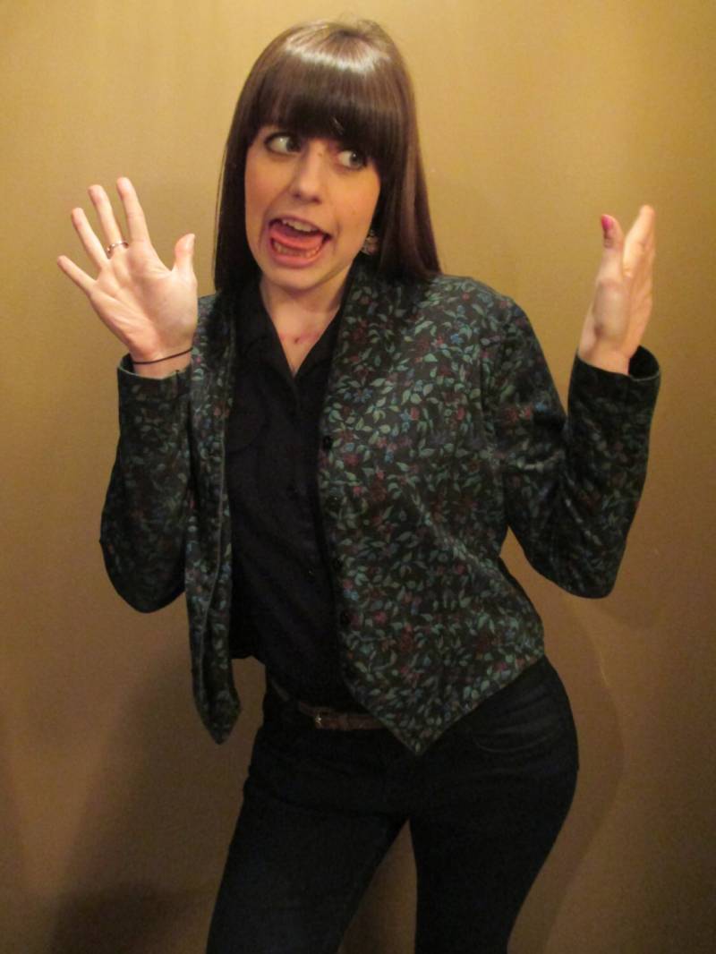 Damen Schwarz Floral Button Down Blazer W/Petrol, Rot Und Blau Blumenmuster von ContinentalThrift