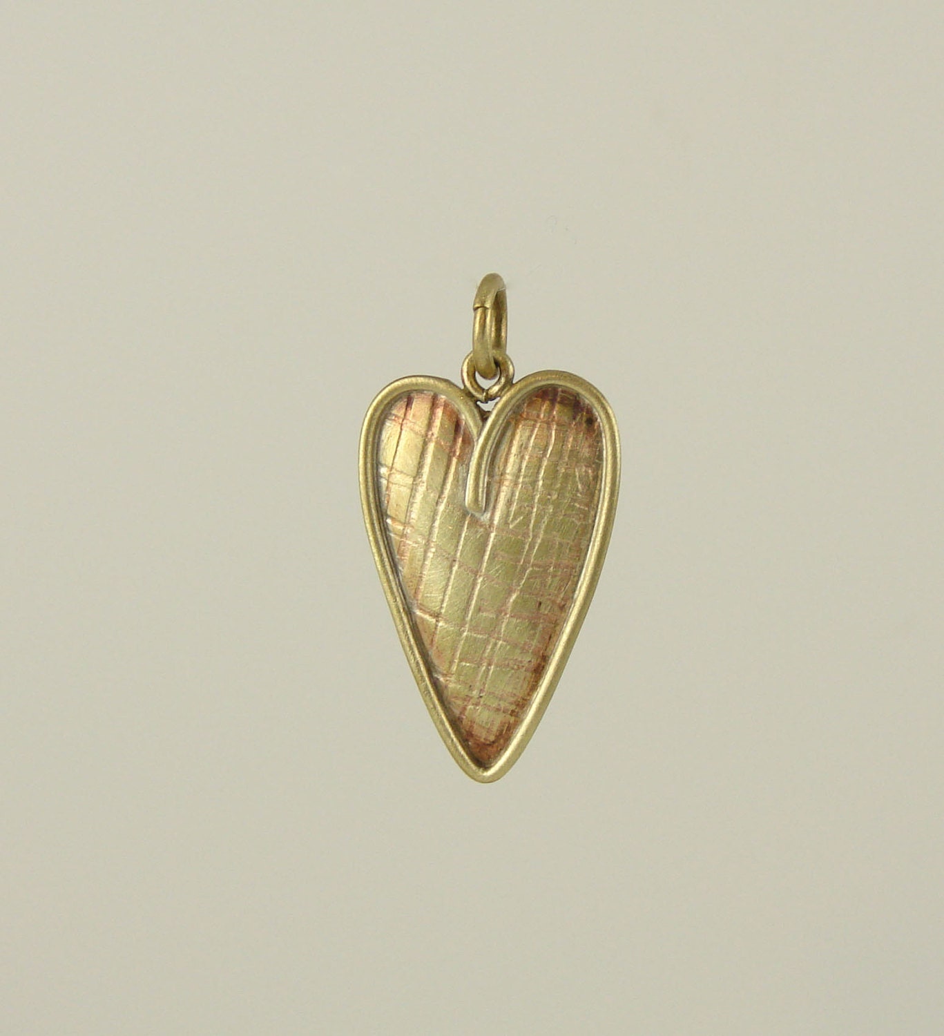 Messing-Herz-Anhänger/Charm Messing-Herz-Anhänger/Charm von ContraryMaryJewelry