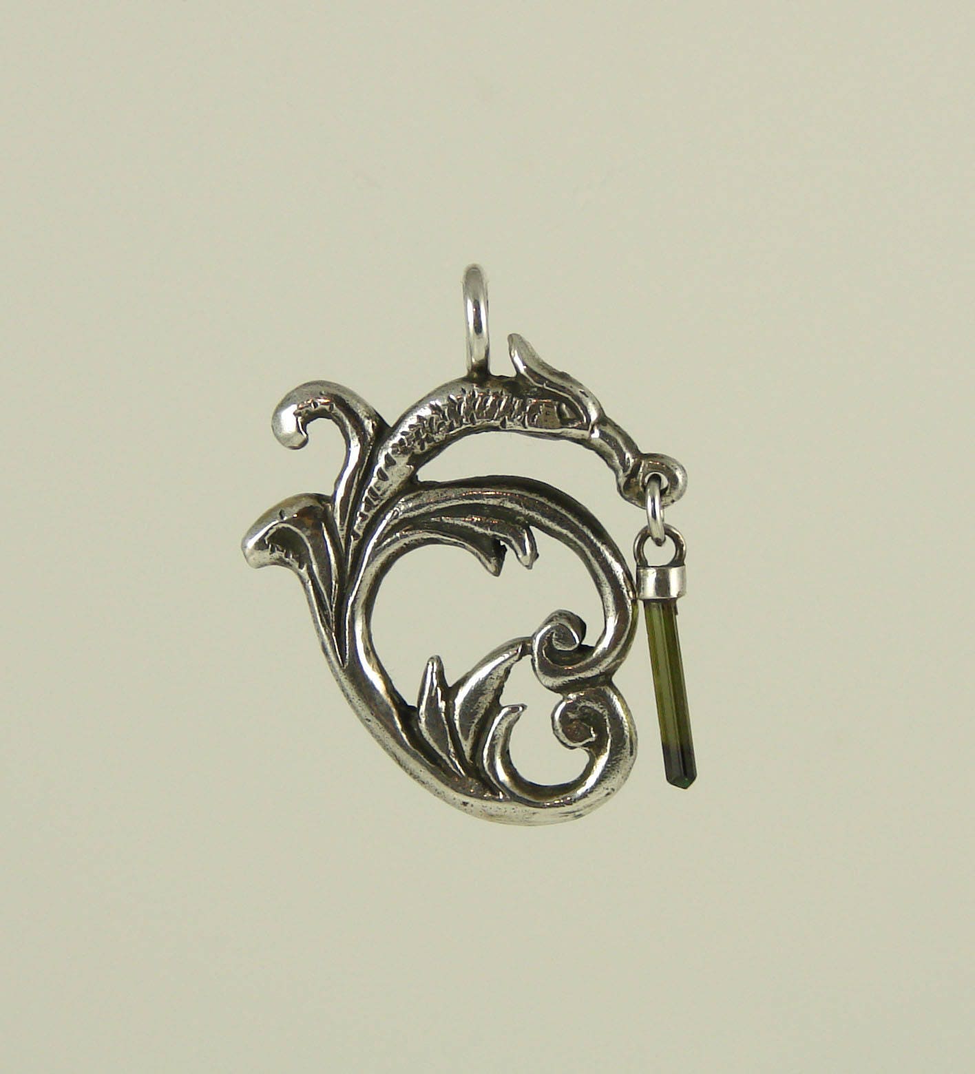sterling Drache Mit Turmalinkristall sterling Drache Mit Turmalinkristall von ContraryMaryJewelry
