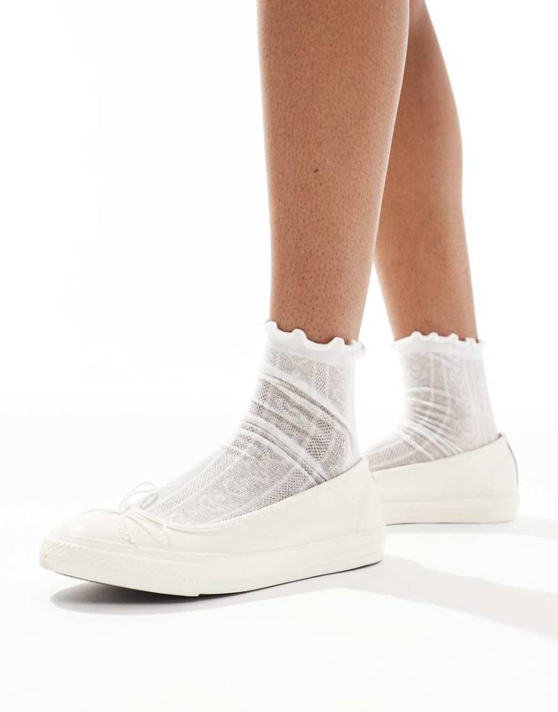 Converse - Chuck Taylor All Star - Flache Ballerinas in Weiß von Converse