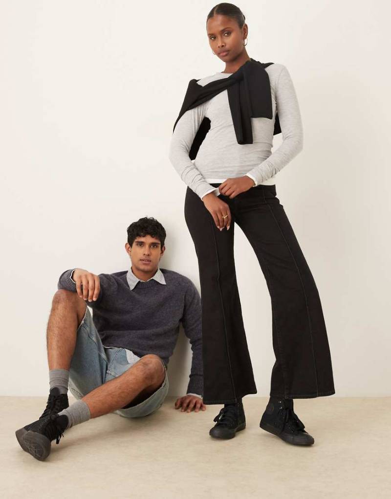 Converse - Chuck Taylor All Star - Hohe Unisex-Sneaker in Schwarz-einfarbig von Converse