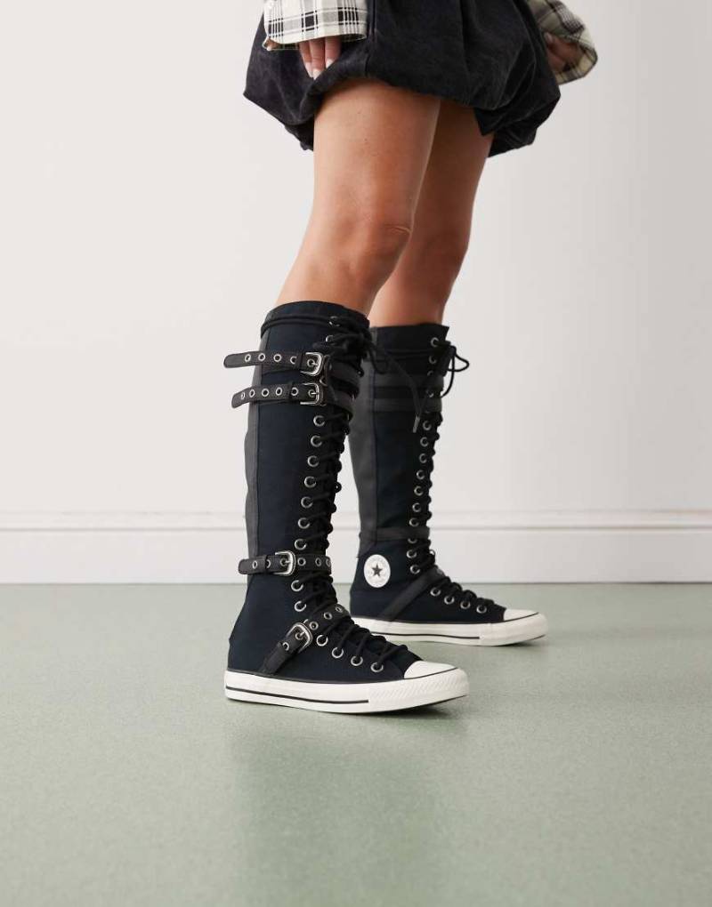 Converse - Chuck Taylor All Star - Kniehohe Sneaker in Schwarz mit Schnallen von Converse