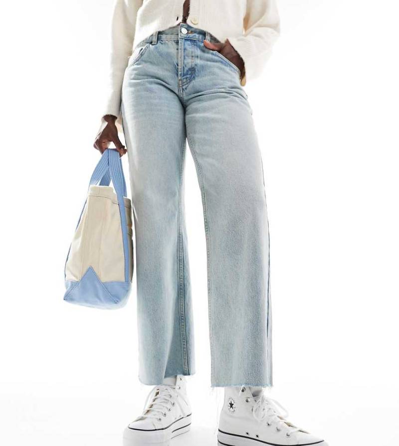 Converse - Chuck Taylor All Star Lift Hi Wide Fit - Sneaker in Weiß mit Plateausohle, weite Passform von Converse