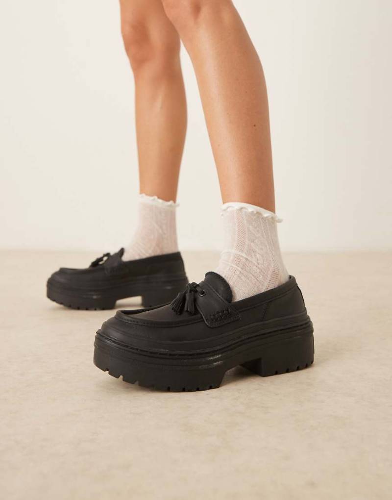 Converse - Chuck Taylor All Star - Loafer in Schwarz mit Plateausohle von Converse