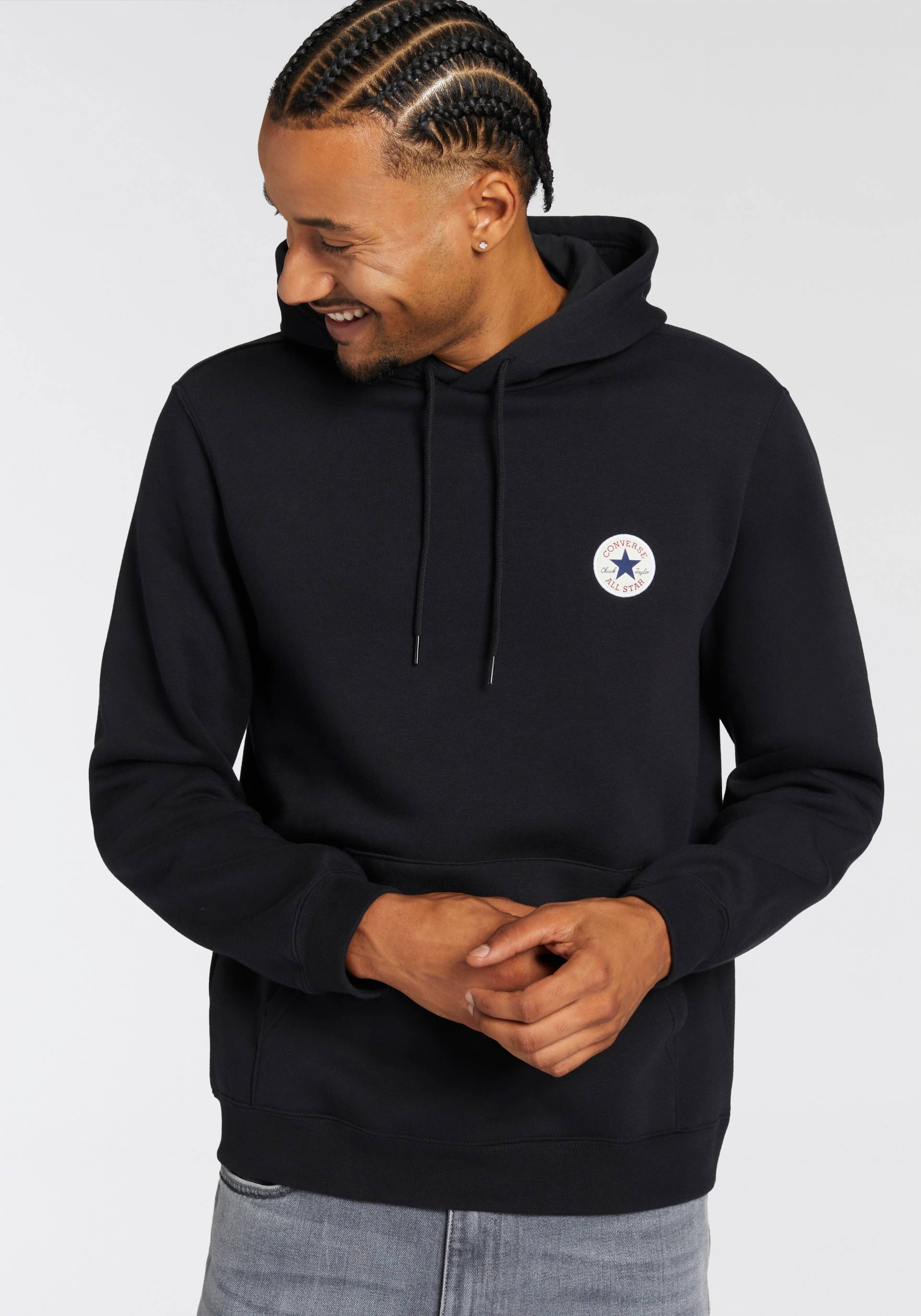 Converse Kapuzensweatshirt "CONVERSE GO-TO CHUCK TAYLOR PATCH PULLOVER HOODIE" von Converse