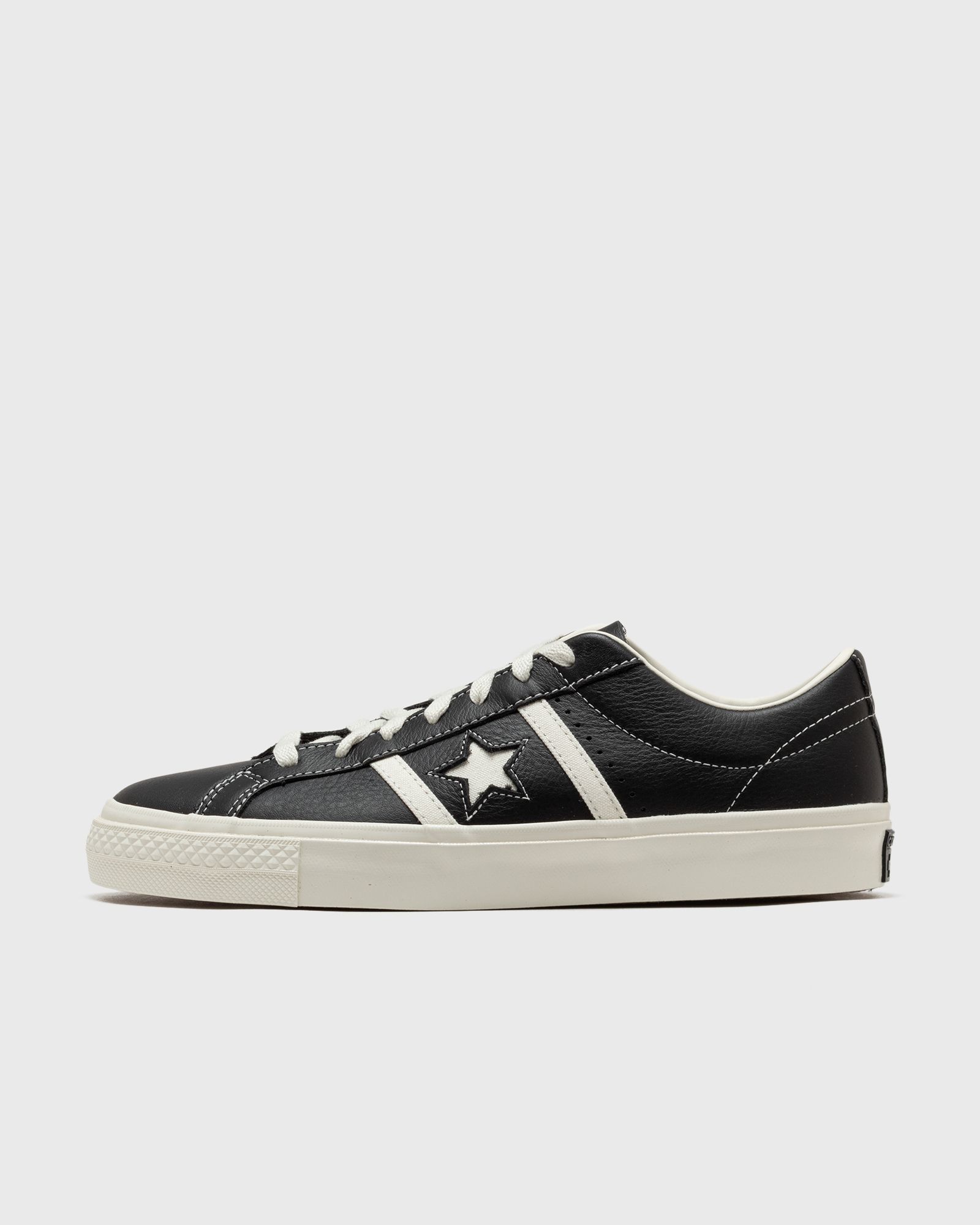 Converse One Star Academy Pro men Lowtop black in Größe:44 von Converse