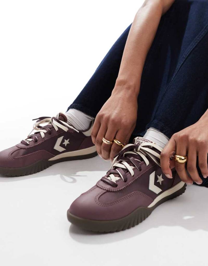 Converse - Run Star - Sneaker in Braun von Converse