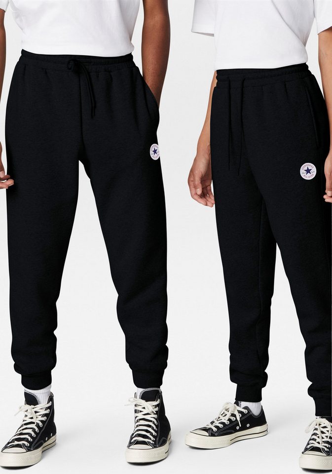 Converse Jogginghose CONVERSE GO-TO STANDARD FIT CHUCK TAYLOR PATCH PANTS (1-tlg) von Converse